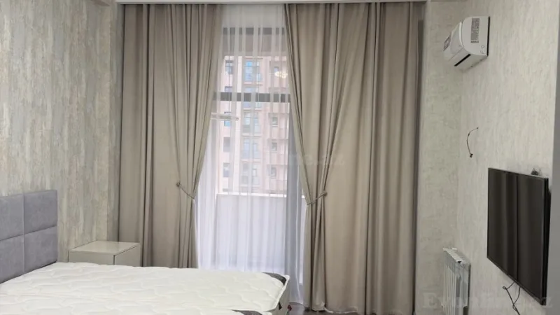 Kirayə verilir 2 otaqlı Mənzil Yeni tikili 91 m² 28 May m.