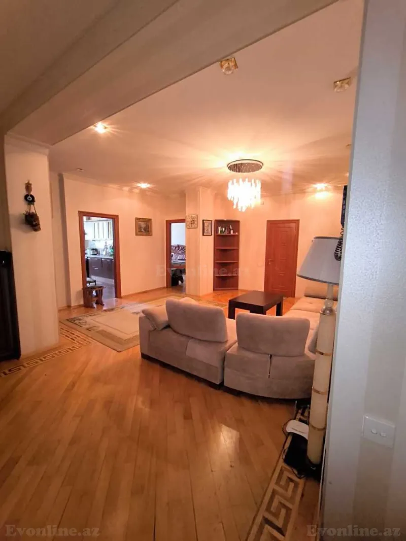 Satılır 3 otaqlı Mənzil Yeni tikili 150 m² Nərimanov r. - şəkil 2