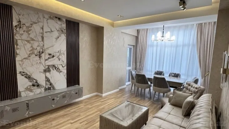 Satılır 2 otaqlı Mənzil Yeni tikili 70 m² 7-ci mikrorayon - şəkil 3