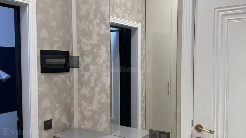 Satılır 2 otaqlı Mənzil Yeni tikili 70 m² 7-ci mikrorayon - şəkil 12