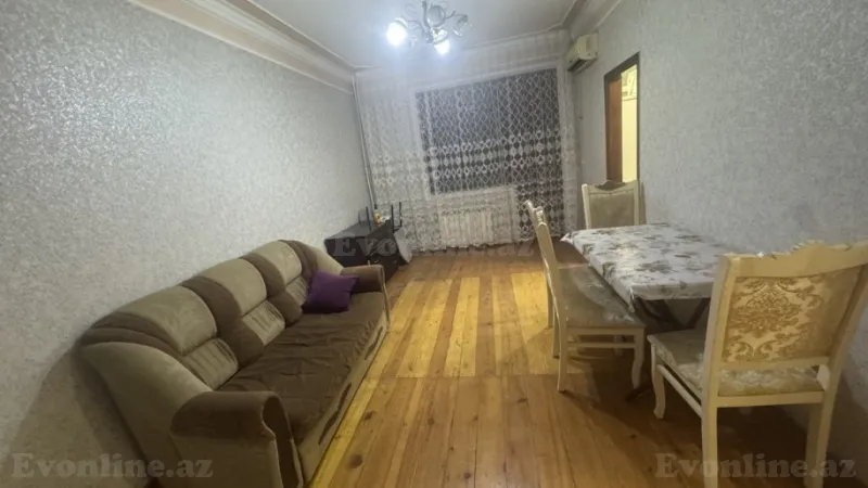 Kirayə verilir 2 otaqlı Mənzil Köhnə tikili 50 m² 4-cü mikrorayon