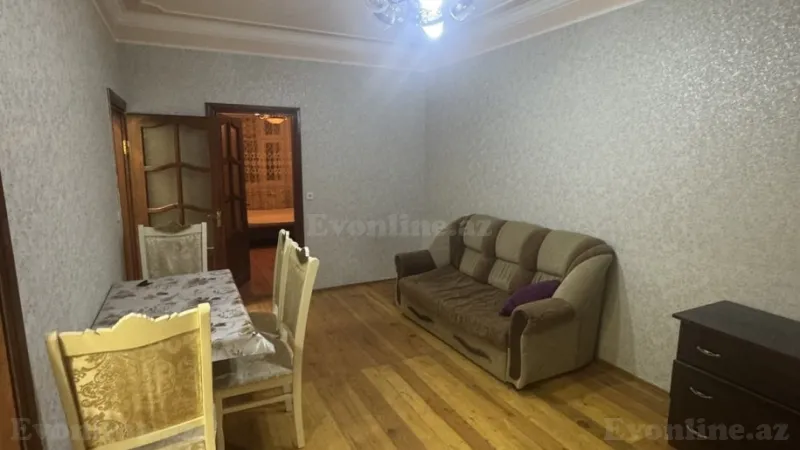 Kirayə verilir 2 otaqlı Mənzil Köhnə tikili 50 m² 4-cü mikrorayon - şəkil 2