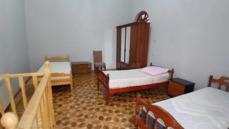 Kirayə verilir 5 otaqlı Mənzil Köhnə tikili 170 m² 28 May m. - şəkil 4