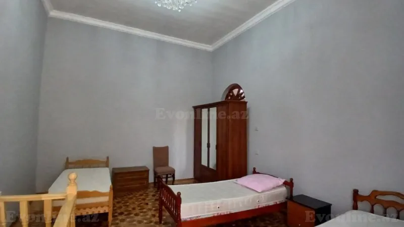 Kirayə verilir 5 otaqlı Mənzil Köhnə tikili 170 m² 28 May m. - şəkil 5