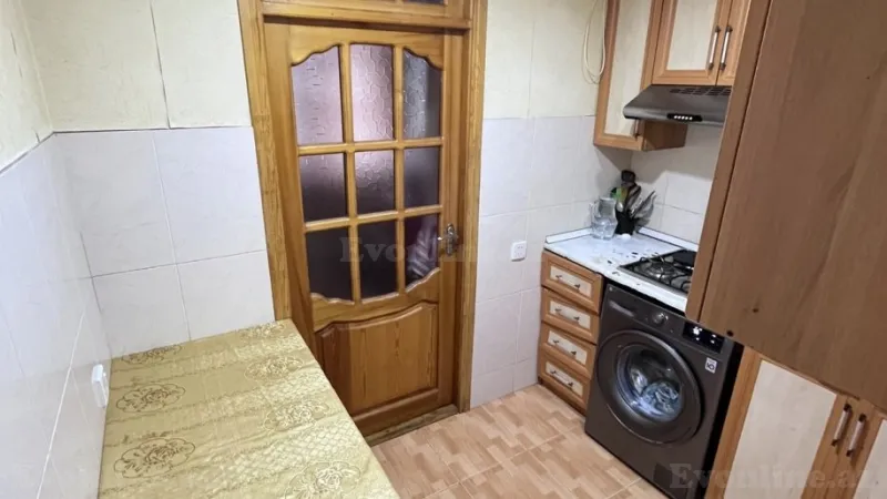 Satılır 2 otaqlı Mənzil Köhnə tikili 60 m² Sumqayıt