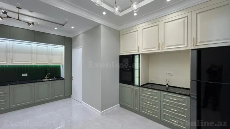 Satılır 4 otaqlı Mənzil Yeni tikili 170 m² Elmlər Akademiyası m. - şəkil 5