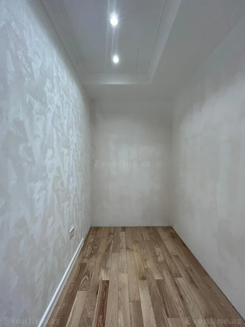 Satılır 4 otaqlı Mənzil Yeni tikili 170 m² Elmlər Akademiyası m. - şəkil 13