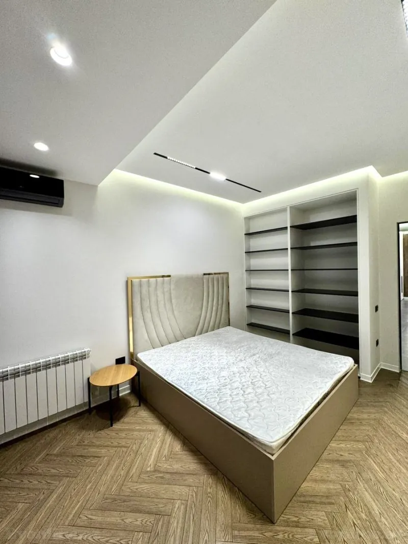 Kirayə verilir 4 otaqlı Mənzil Yeni tikili 190 m² Nəriman Nərimanov m. - şəkil 11