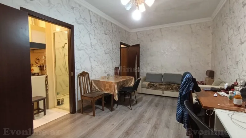 Satılır 2 otaqlı Mənzil Köhnə tikili 48.7 m² 7-ci mikrorayon - şəkil 2
