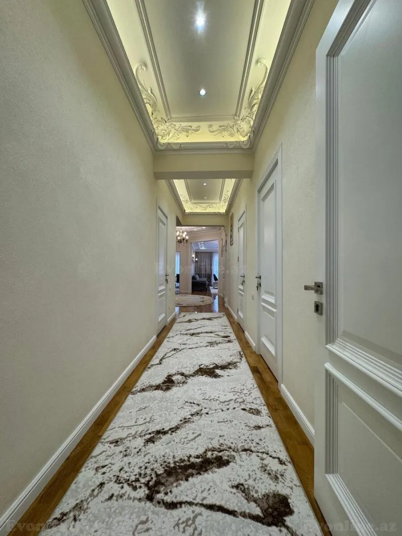 Satılır 4 otaqlı Mənzil Yeni tikili 225 m² 28 May m. - şəkil 12