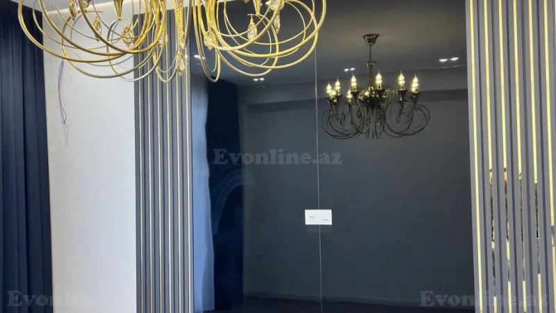 Satılır 3 otaqlı Mənzil Yeni tikili 105 m² 7-ci mikrorayon
