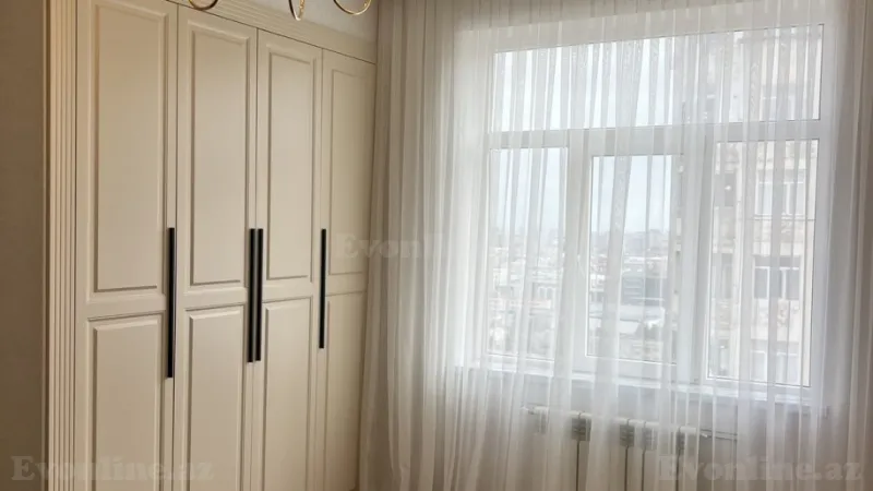 Satılır 3 otaqlı Mənzil Yeni tikili 105 m² 7-ci mikrorayon - şəkil 5