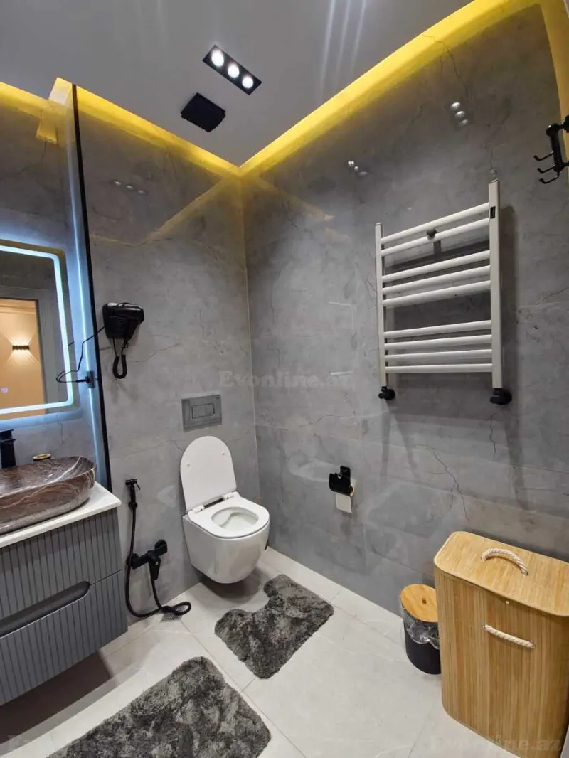 Satılır 4 otaqlı Mənzil Yeni tikili 170 m² 4-cü mikrorayon - şəkil 10