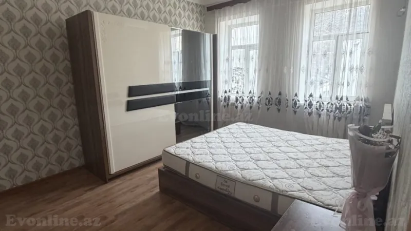 Kirayə verilir 1 otaqlı Mənzil Köhnə tikili 40 m² Sabunçu r.
