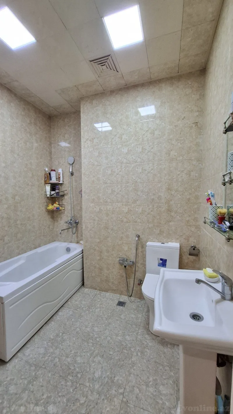 Satılır 2 otaqlı Mənzil Yeni tikili 65 m² 7-ci mikrorayon - şəkil 17