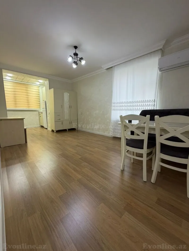 Satılır 2 otaqlı Mənzil Köhnə tikili 36 m² Neftçilər m.