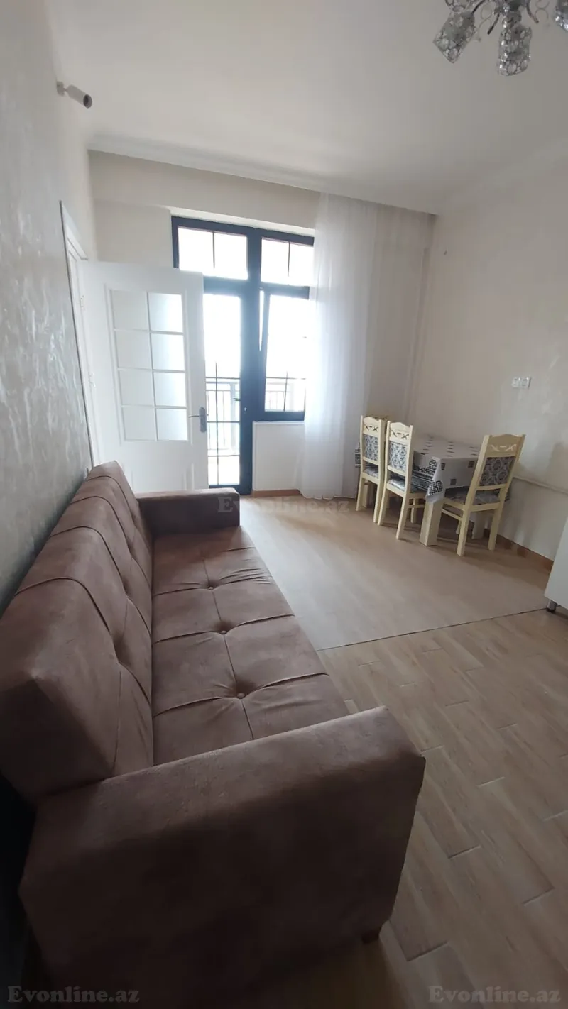 Kirayə verilir 2 otaqlı Mənzil Yeni tikili 68 m² Bakıxanov
