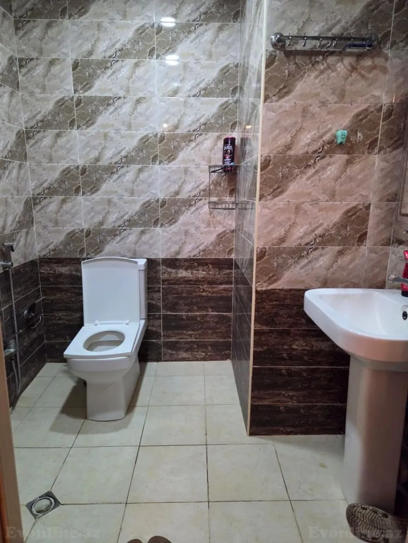 Satılır 3 otaqlı Mənzil Yeni tikili 110 m² İnşaatçılar m. - şəkil 3