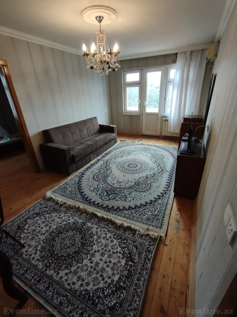 2 otaqlı Mənzil 45 m² Xırdalan Kirayə verilir