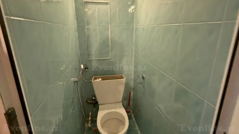 Satılır 3 otaqlı Mənzil Köhnə tikili 75 m² Suraxanı r. - şəkil 5