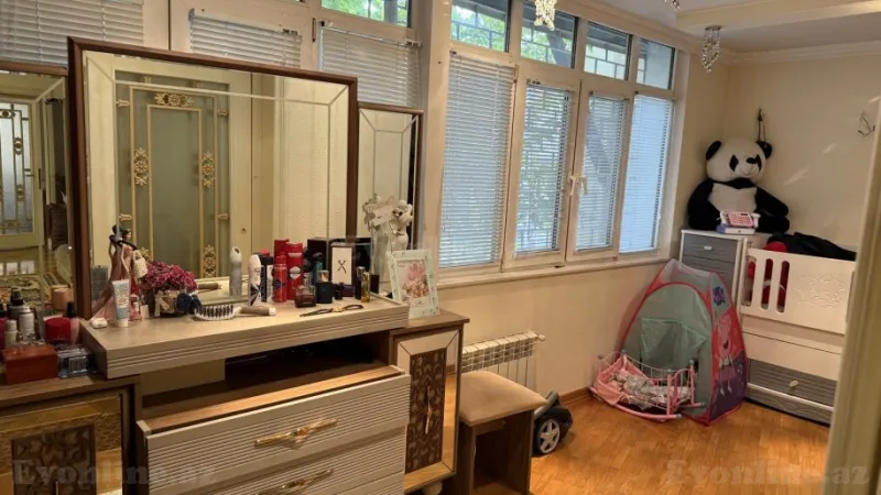 Satılır 5 otaqlı Mənzil Köhnə tikili 170 m² Nərimanov r. - şəkil 11