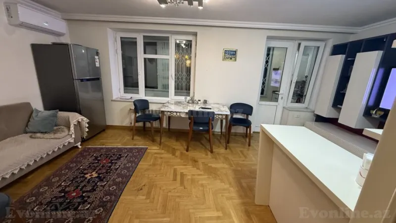 Satılır 5 otaqlı Mənzil Köhnə tikili 170 m² Nərimanov r. - şəkil 16