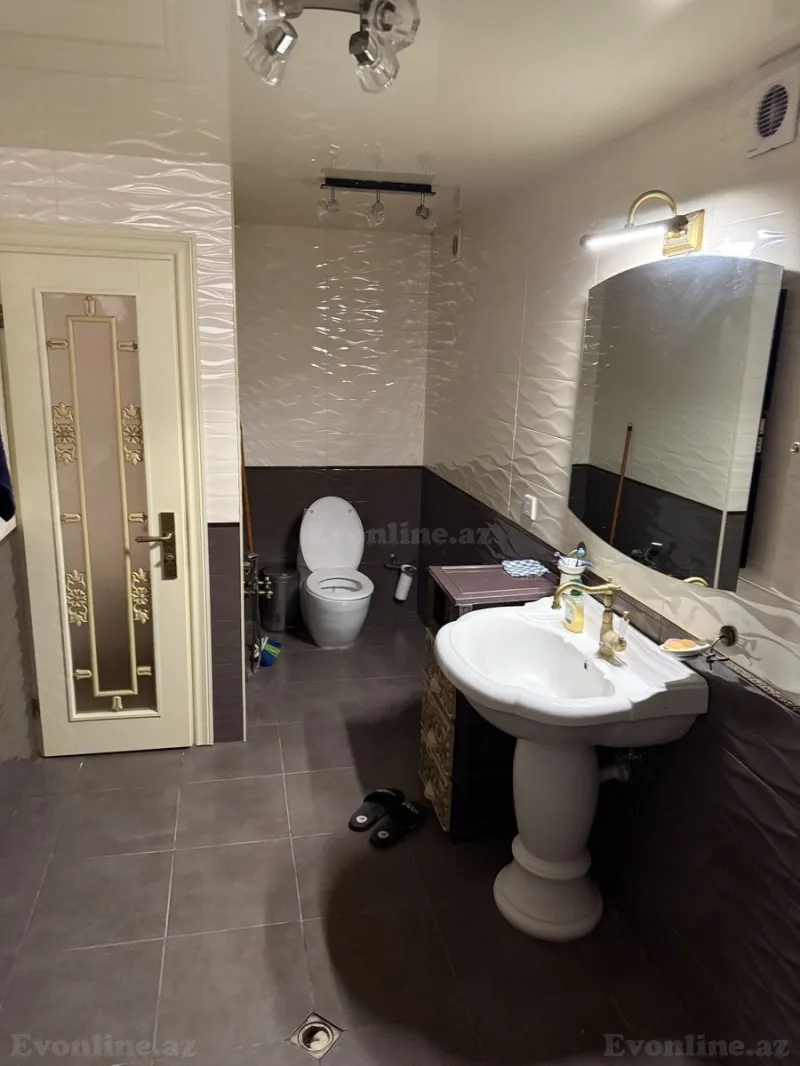 Satılır 5 otaqlı Mənzil Köhnə tikili 170 m² Nərimanov r. - şəkil 20