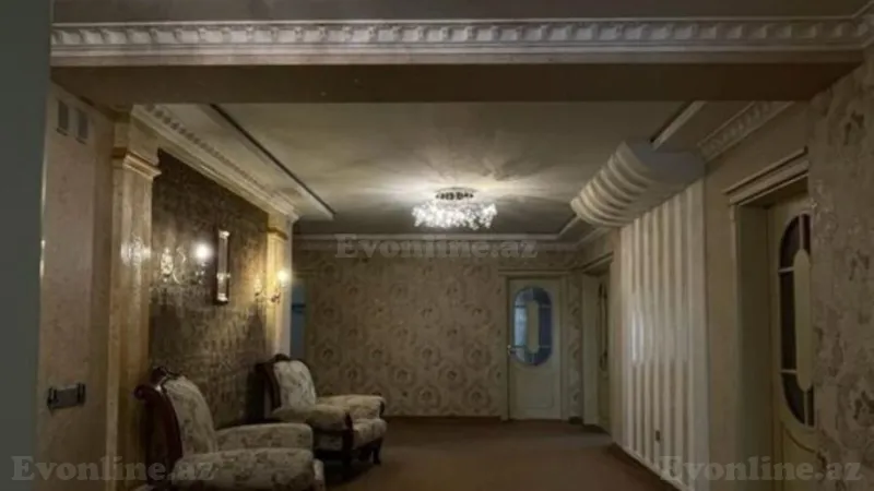 Satılır 5 otaqlı Mənzil Köhnə tikili 232 m² Nərimanov r. - şəkil 4