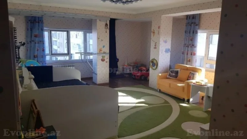 Satılır 5 otaqlı Mənzil Köhnə tikili 232 m² Nərimanov r. - şəkil 13