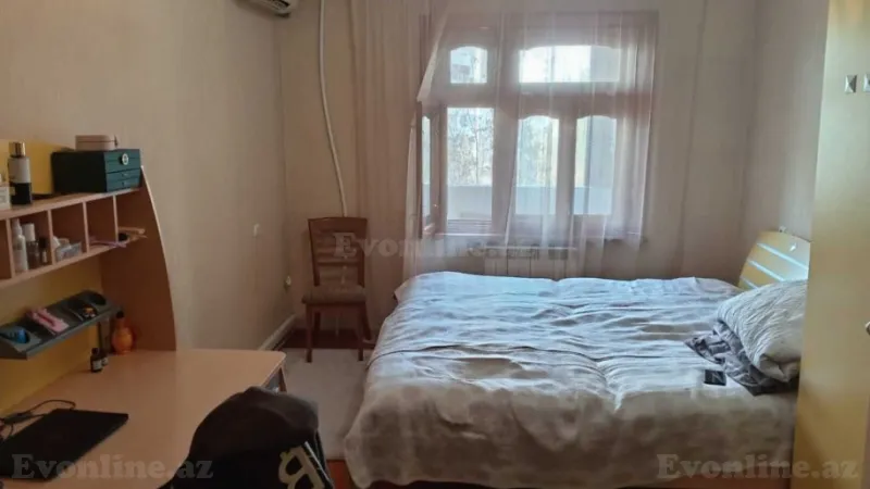 Satılır 4 otaqlı Mənzil Köhnə tikili 95 m² Əhmədli - şəkil 9