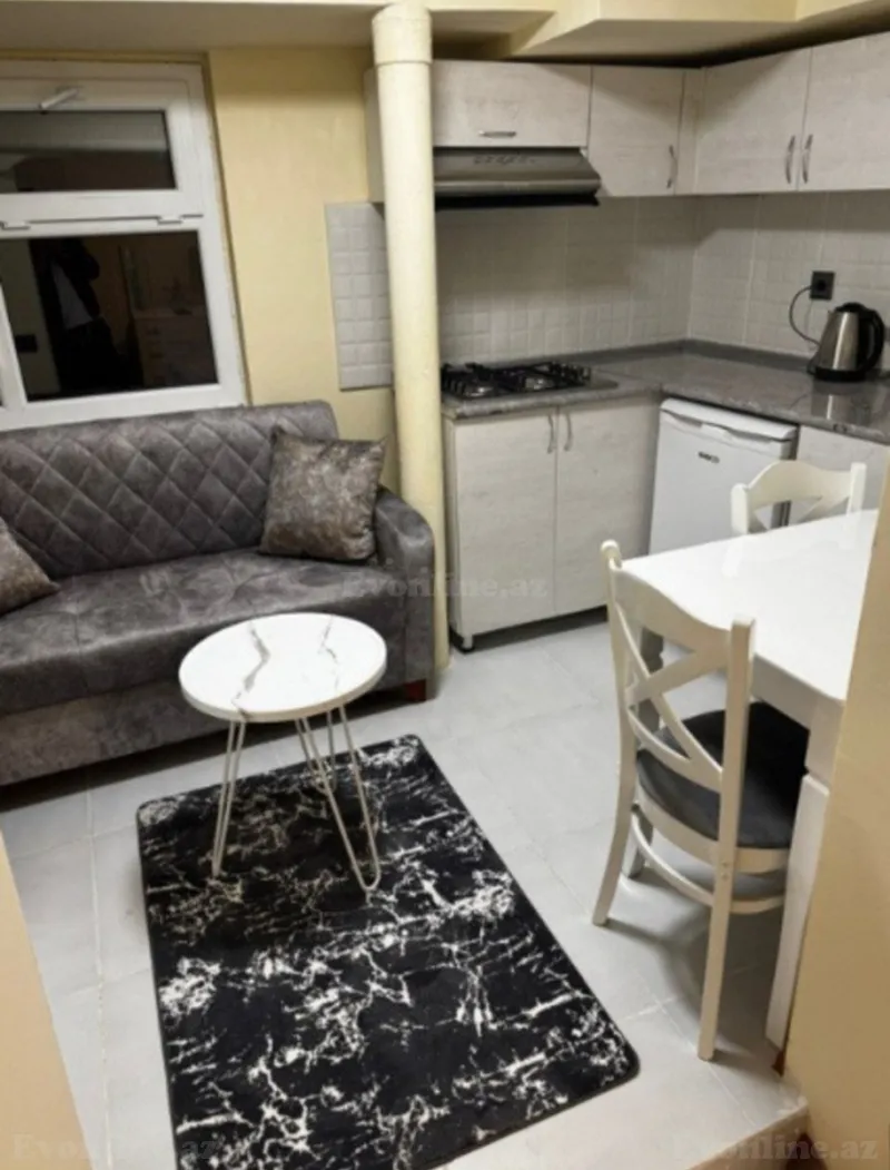 Kirayə verilir 2 otaqlı Mənzil Köhnə tikili 35 m² Sahil m. - şəkil 2