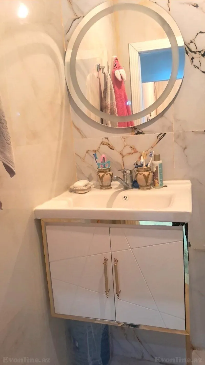 Satılır 4 otaqlı Mənzil Köhnə tikili 90 m² Memar Əcəmi m. - şəkil 7