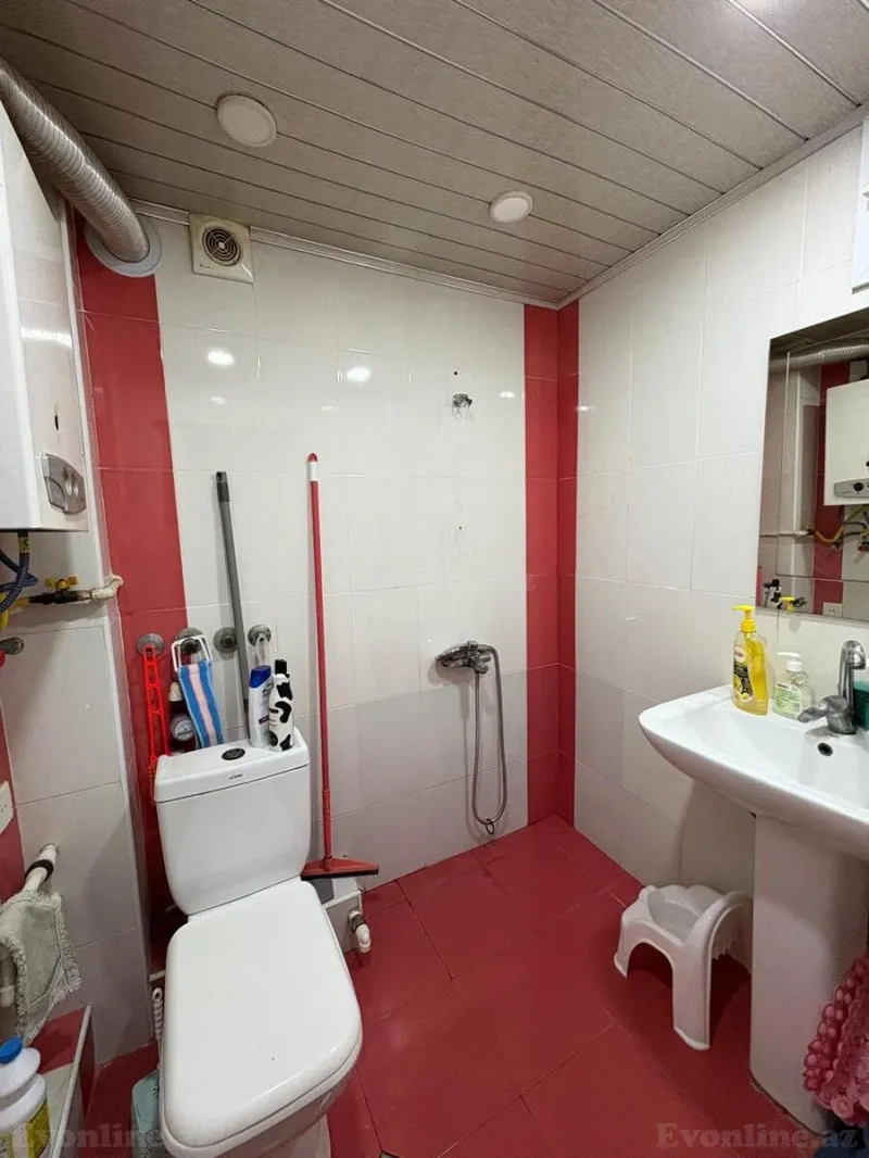 Satılır 3 otaqlı Mənzil Köhnə tikili 62.8 m² Binəqədi r. - şəkil 9