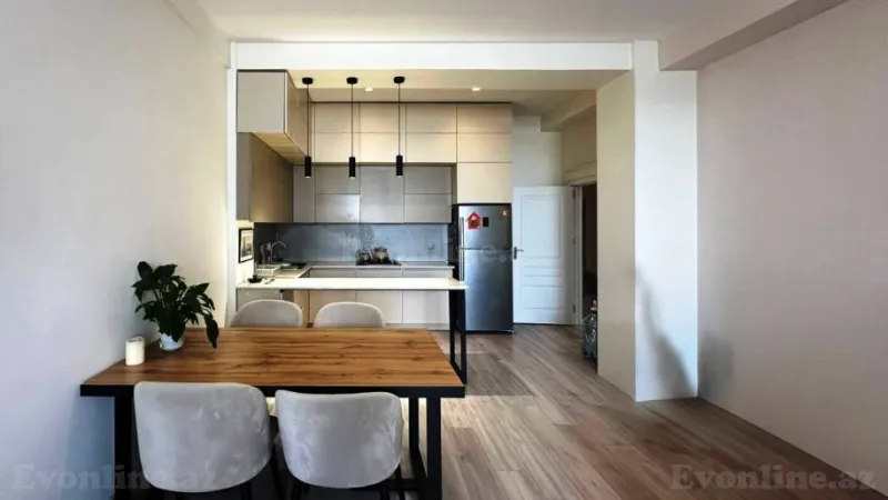 Kirayə verilir 2 otaqlı Mənzil Yeni tikili 95 m² Koroğlu m. - şəkil 3