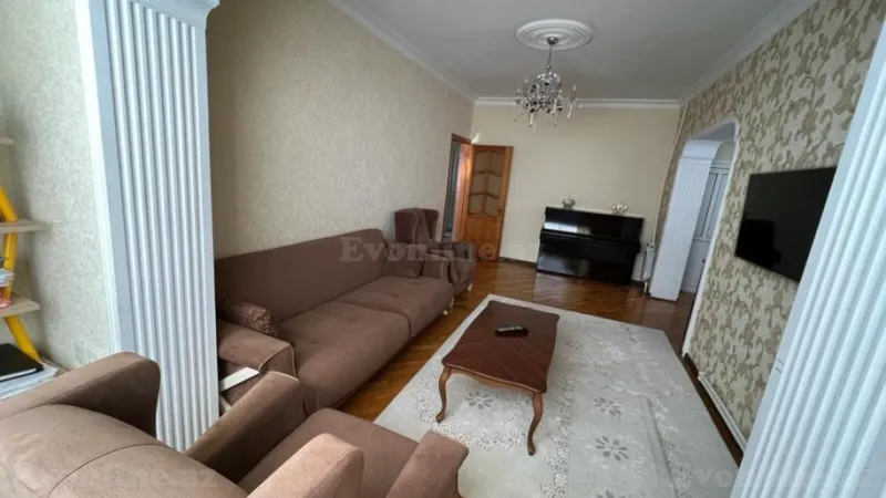 Satılır 3 otaqlı Mənzil Yeni tikili 90 m² 6-cı mikrorayon