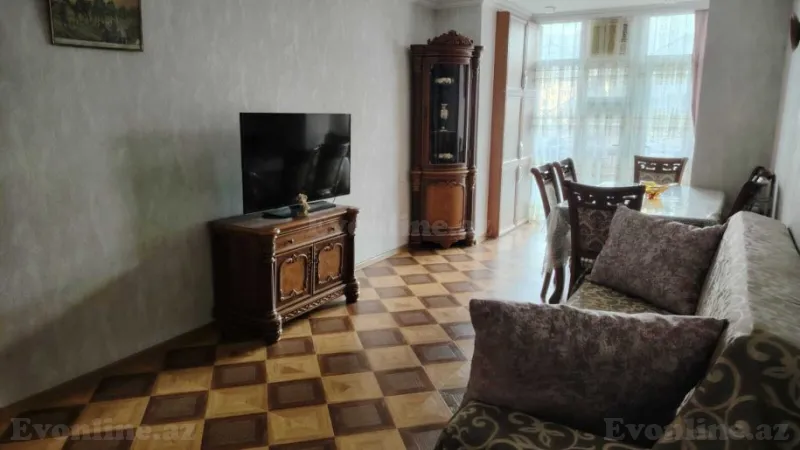 Satılır 4 otaqlı Mənzil Köhnə tikili 85 m² Əhmədli - şəkil 6