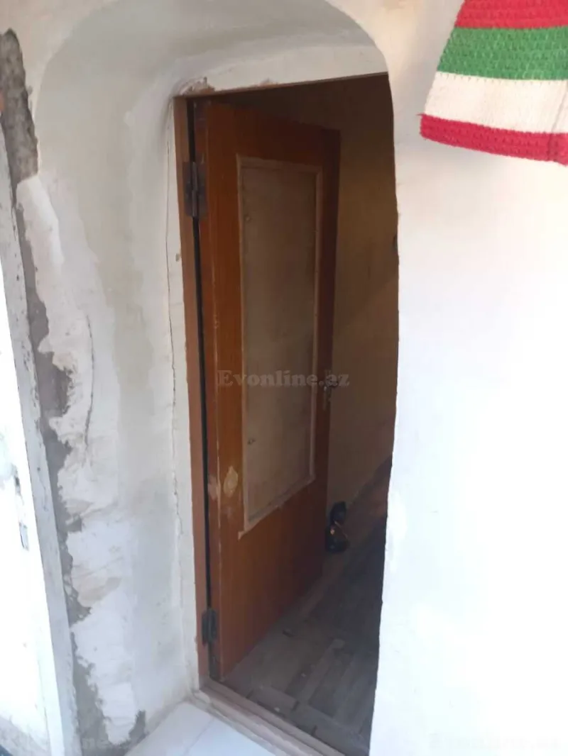 Satılır 2 otaqlı Mənzil Köhnə tikili 70 m² 8-ci mikrorayon - şəkil 4