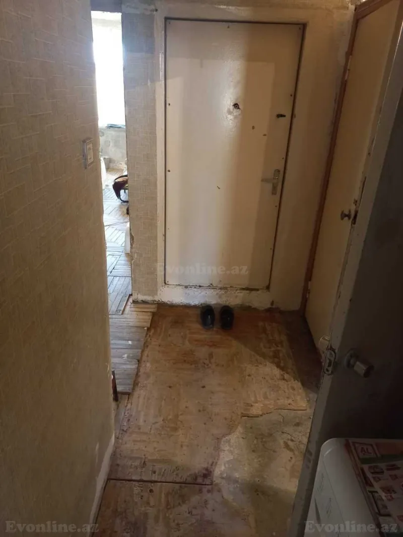 Satılır 2 otaqlı Mənzil Köhnə tikili 70 m² 8-ci mikrorayon - şəkil 8