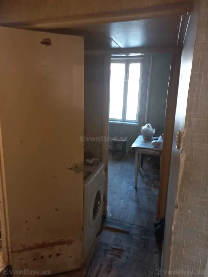 Satılır 2 otaqlı Mənzil Köhnə tikili 70 m² 8-ci mikrorayon - şəkil 14