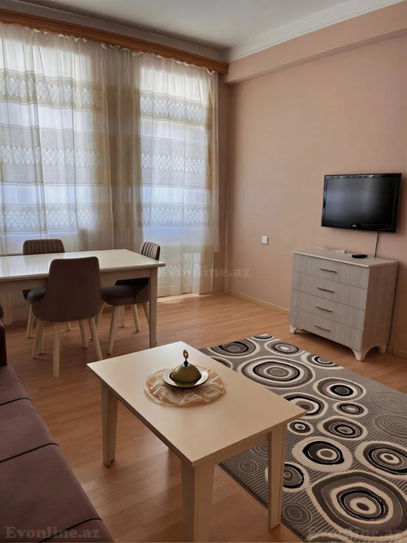 Kirayə verilir 2 otaqlı Mənzil Yeni tikili 70 m² Həzi Aslanov m.
