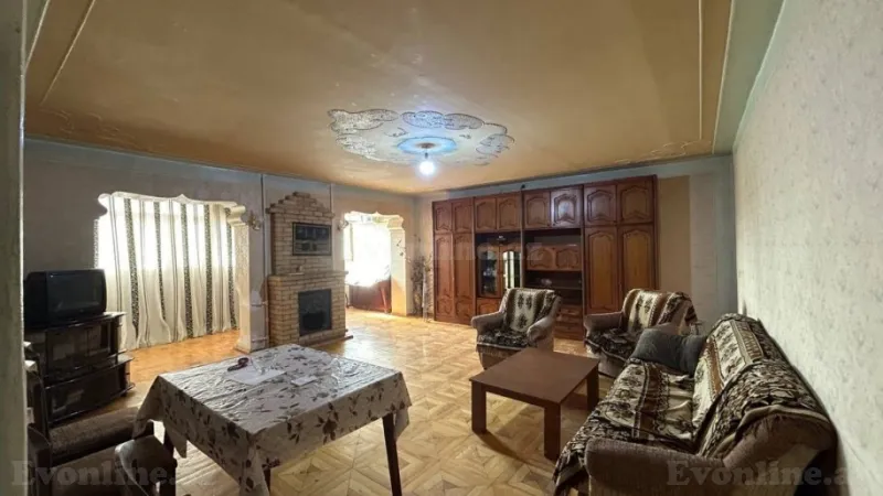 Satılır 4 otaqlı Mənzil Köhnə tikili 90 m² 8-ci kilometr - şəkil 2