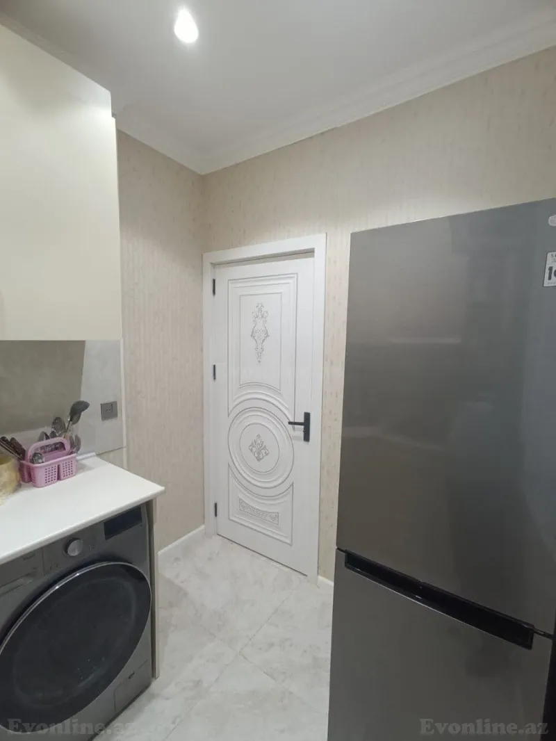 Satılır 2 otaqlı Mənzil Köhnə tikili 50 m² 3-cü mikrorayon - şəkil 6