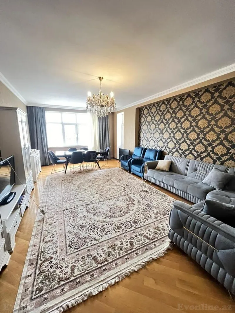Satılır 3 otaqlı Mənzil Yeni tikili 147 m² Elmlər Akademiyası m.