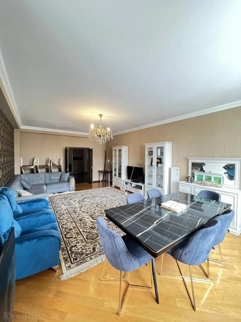 Satılır 3 otaqlı Mənzil Yeni tikili 147 m² Elmlər Akademiyası m. - şəkil 4