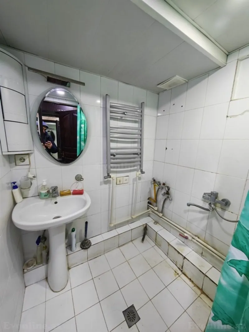 Kirayə verilir 2 otaqlı Mənzil Köhnə tikili 65 m² Gənclik m. - şəkil 10