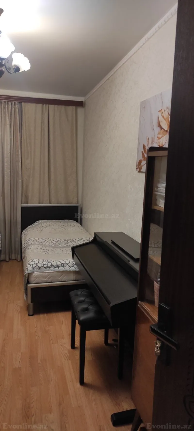 Satılır 3 otaqlı Mənzil Köhnə tikili 64 m² 28 May m. - şəkil 18