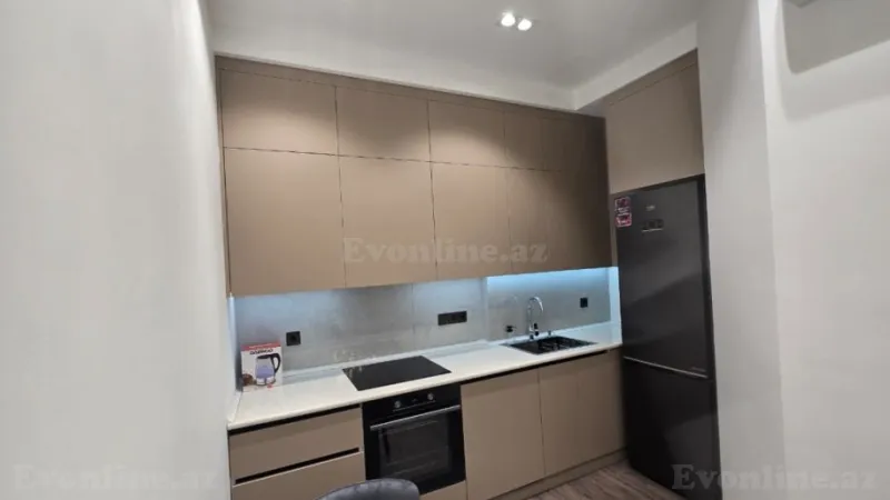 Kirayə verilir 3 otaqlı Mənzil Yeni tikili 114 m² Gənclik m. - şəkil 4