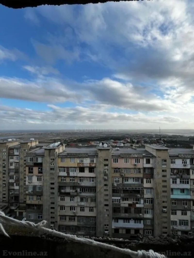 Satılır 3 otaqlı Mənzil Köhnə tikili 100 m² Köhnə Günəşli