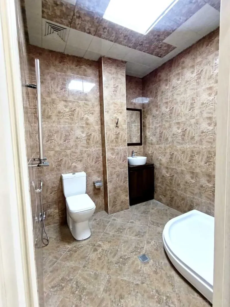 Satılır 2 otaqlı Mənzil Yeni tikili 80 m² Neftçilər m. - şəkil 15