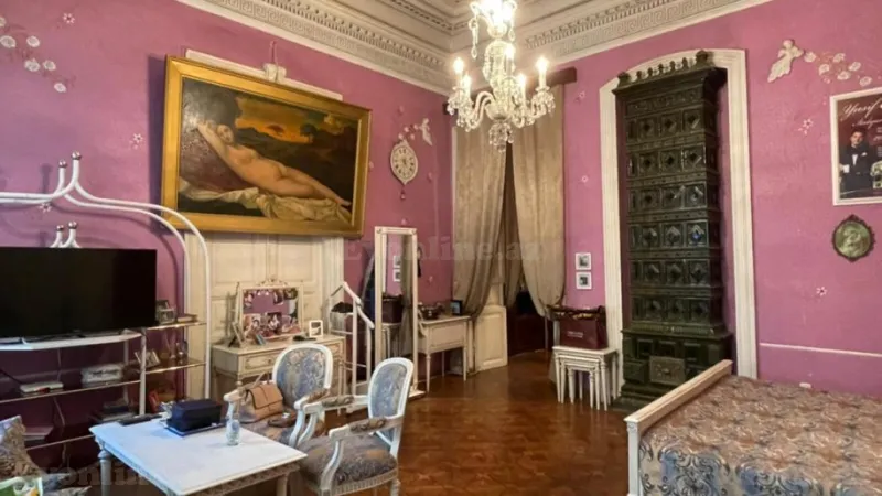 Satılır 7 otaqlı Mənzil Köhnə tikili 245 m² Sahil m. - şəkil 11